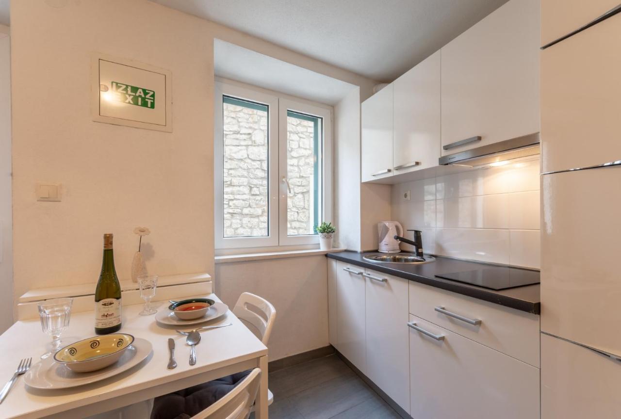Apartments Sonja بوتشيتشا المظهر الخارجي الصورة